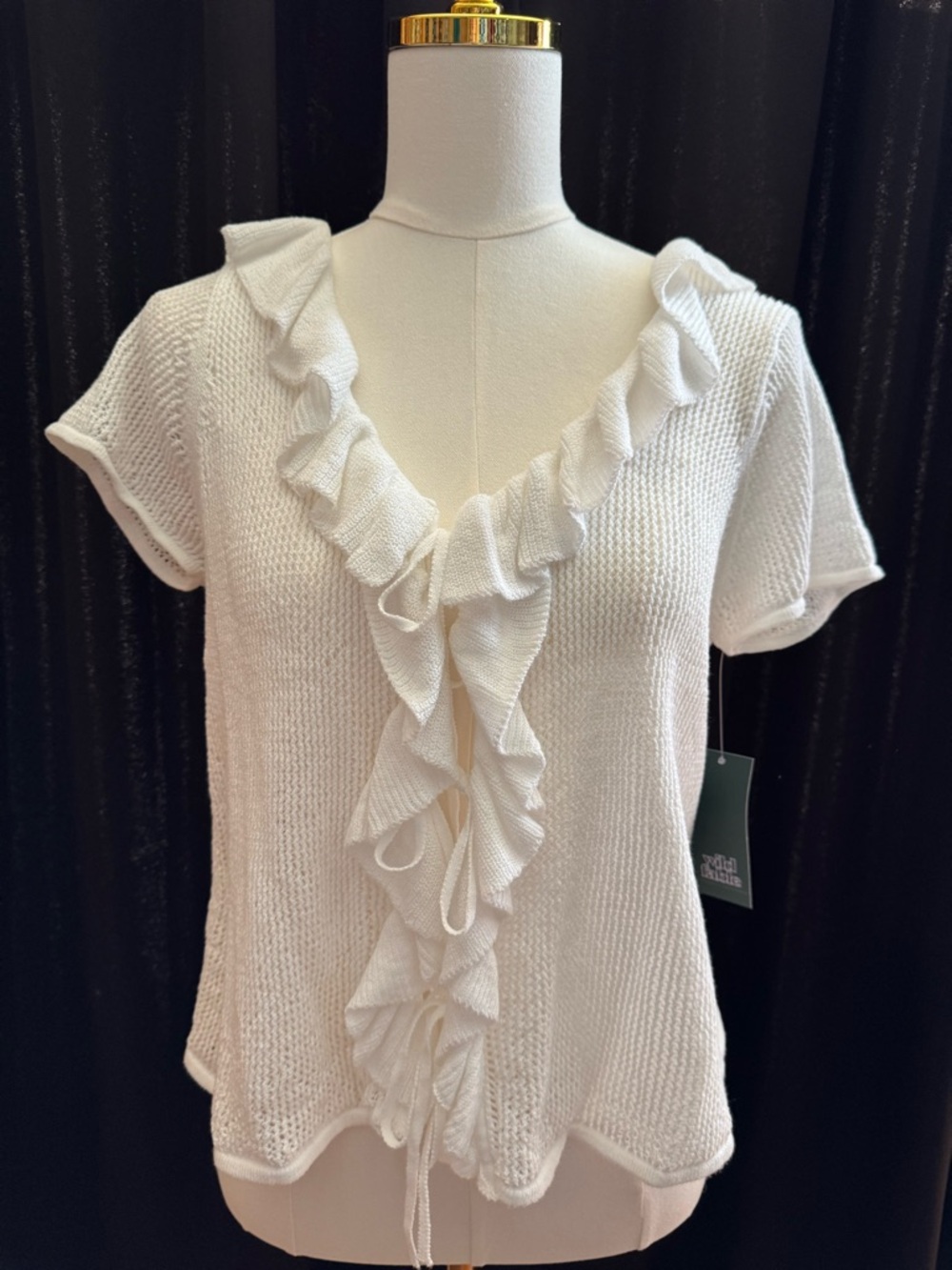 wild fable White Ruffle V-Neck Short Sleeve Knit Top